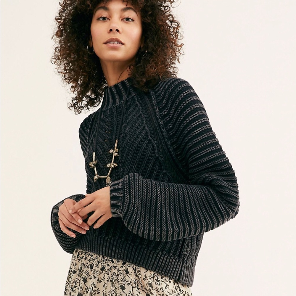 Free people Sweetheart Sweater Sz Small